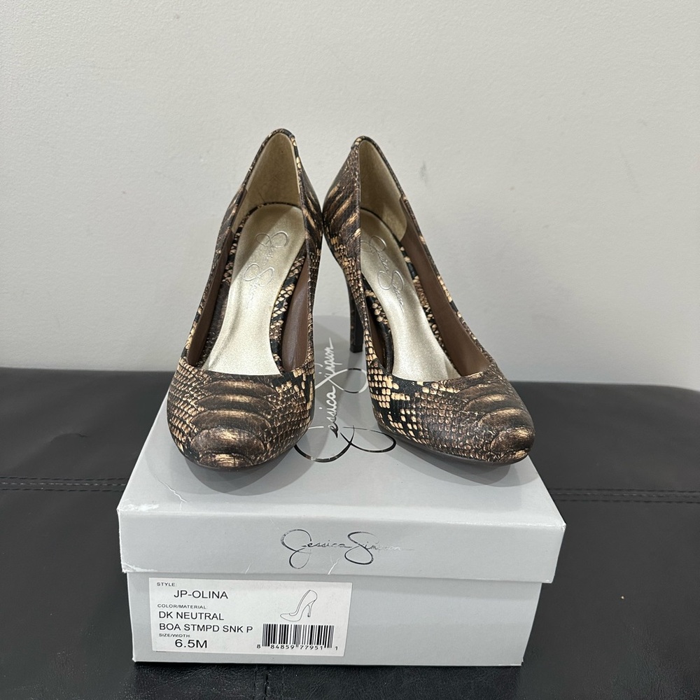 Jessica Simpson Heels Size 6.5